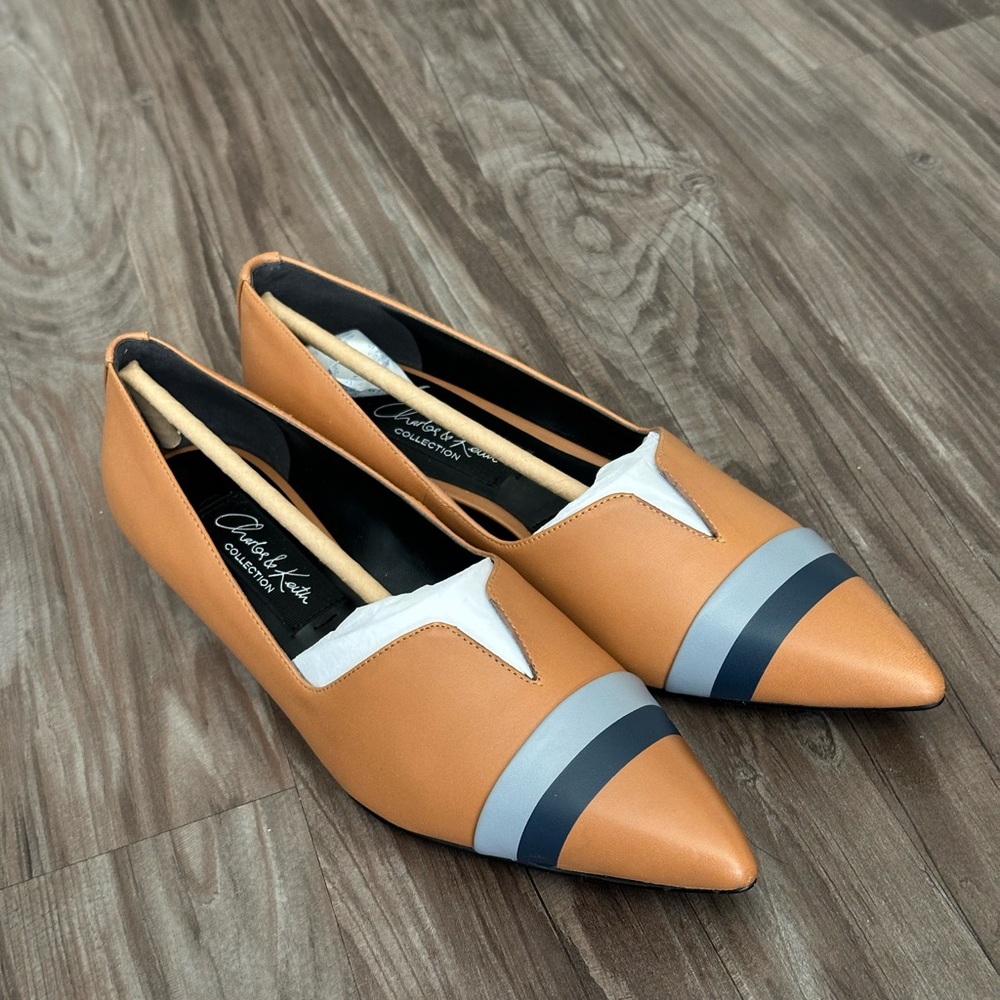 NEW Charles & Keith Brown and Gray Flats